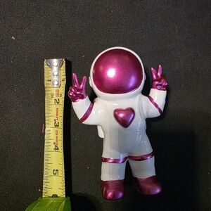 Spritz Pink and White Astronaut Decor